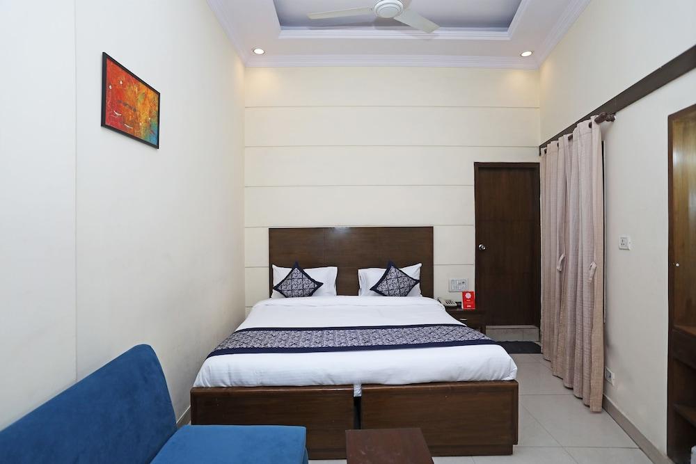 Capital O 10750 Hotel Vivek