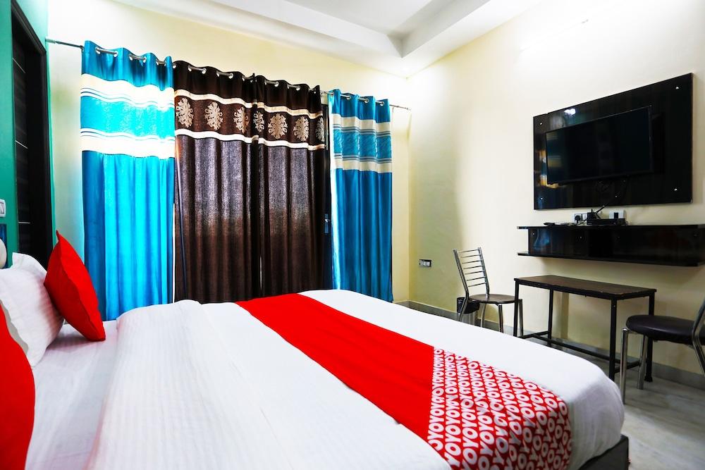 OYO 9382 Sweet Homes