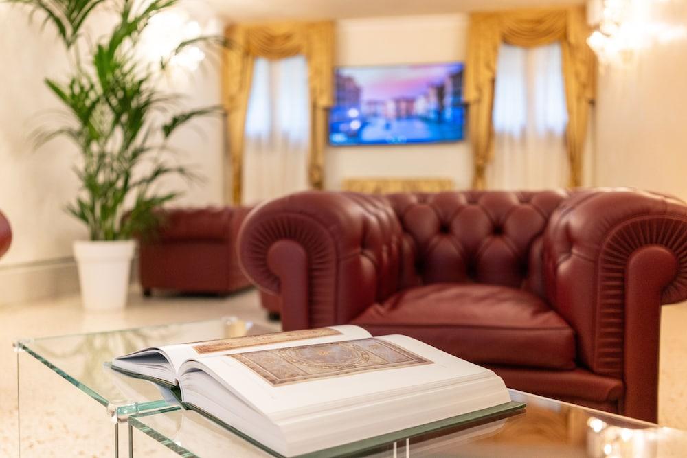 Cà Bonfadini Historic Experience