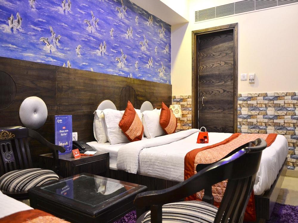 OYO 11357 Karol Bagh