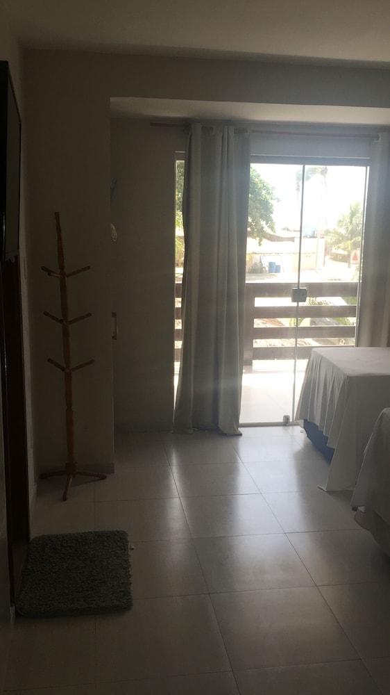 Hotel Amendoeiras Praia