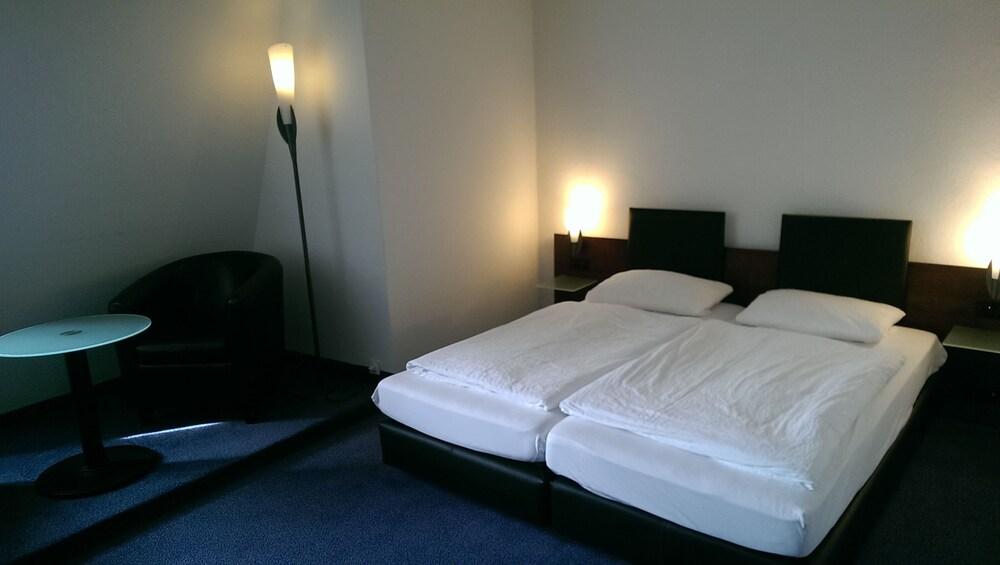 Sweet Dream Hostel & Pension