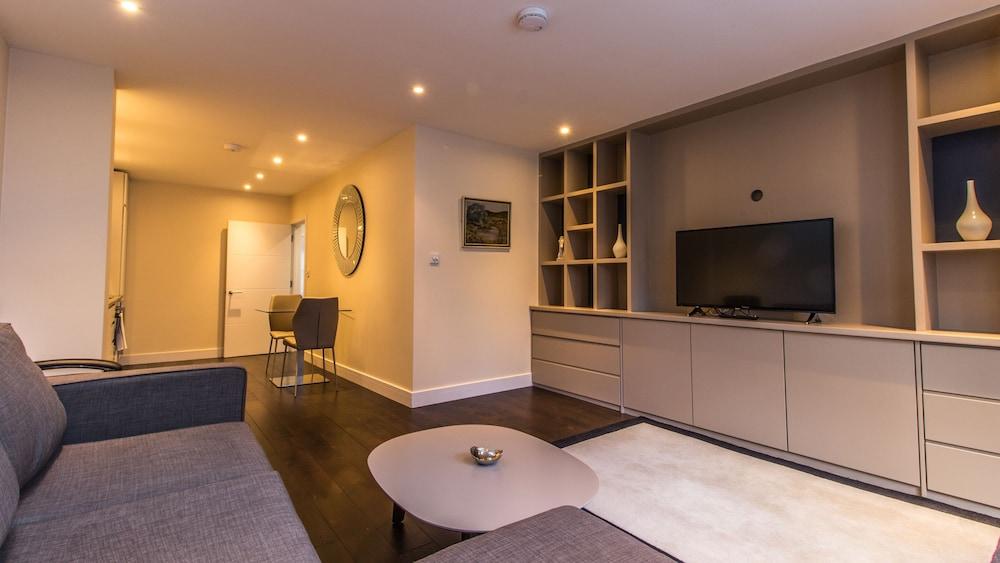 Artillery Lane by Servprop