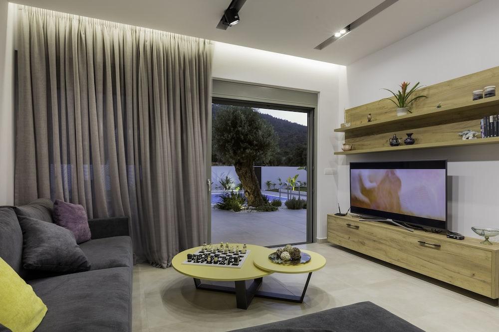 Filerimos bellevue villa