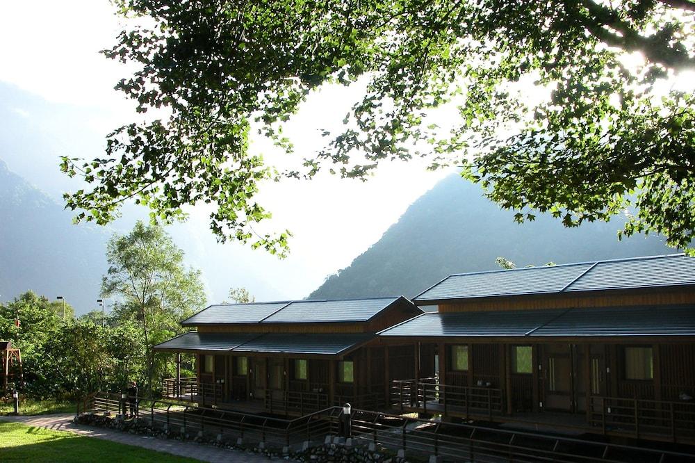 Taroko Village Hotel