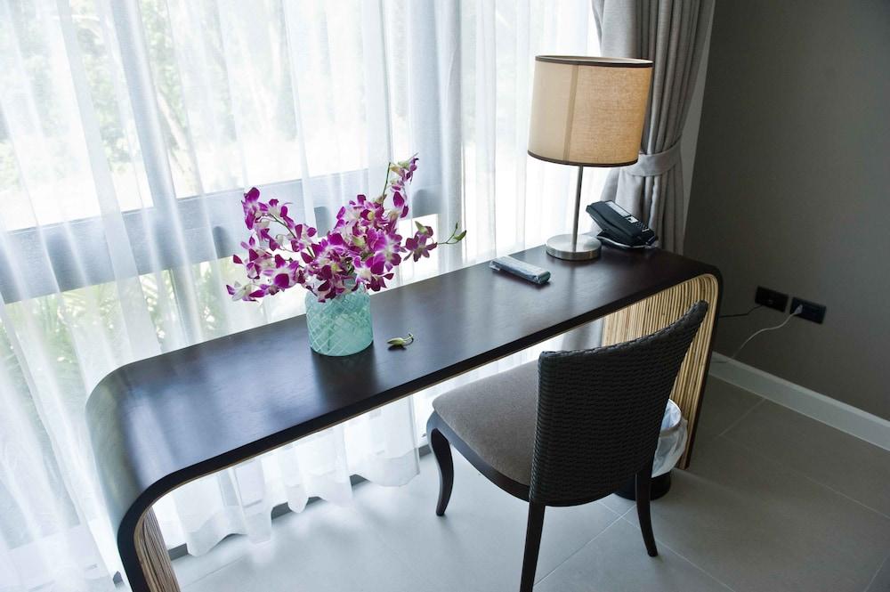 Oceanstone Laguna Phuket