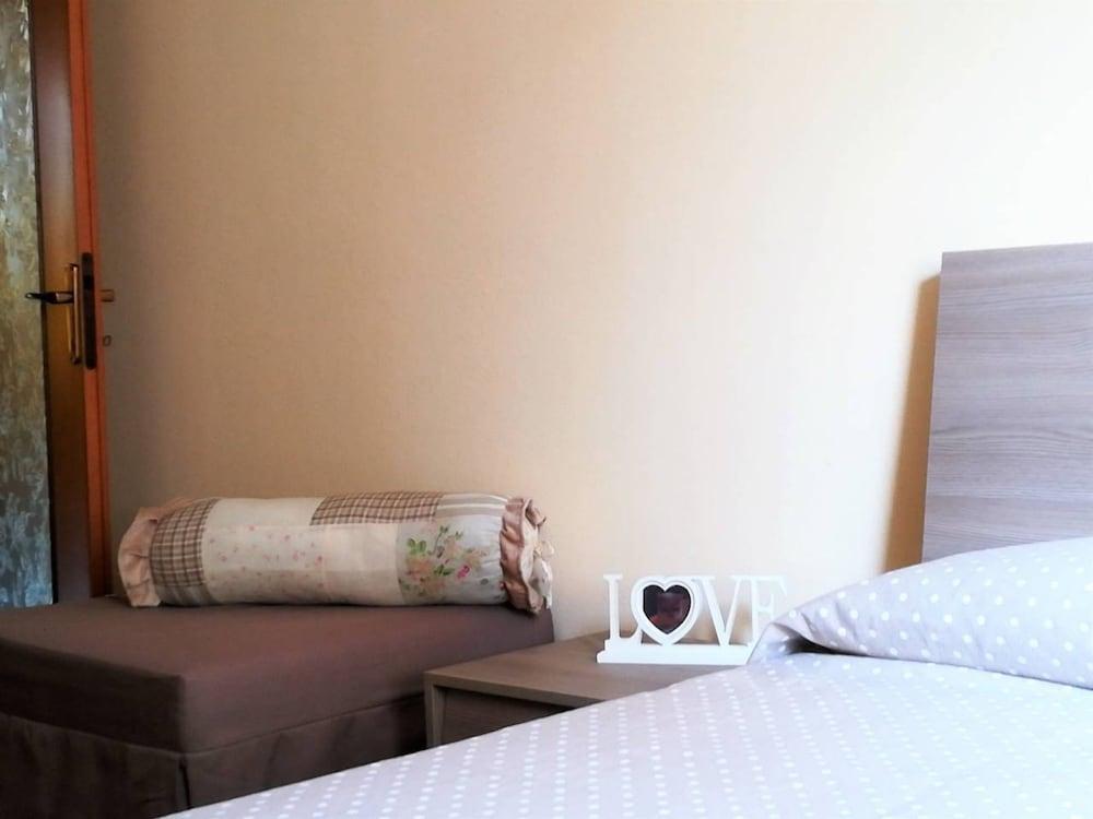 Feel at Home - La Terrazza Sul Borgo