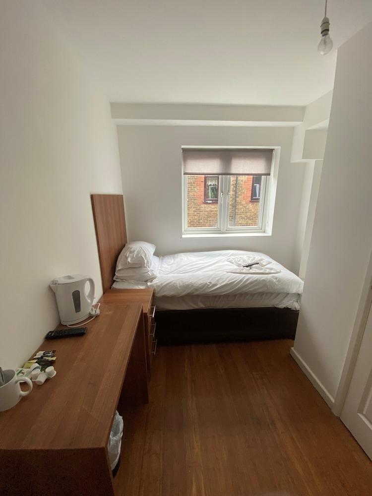 Buckingham Guest House For Contractors