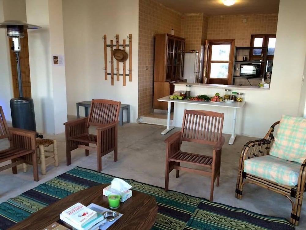 Dibeen Eco Farm House