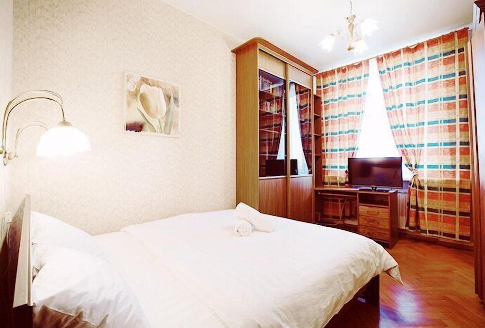 Apartlux on Karetnyy Ryad