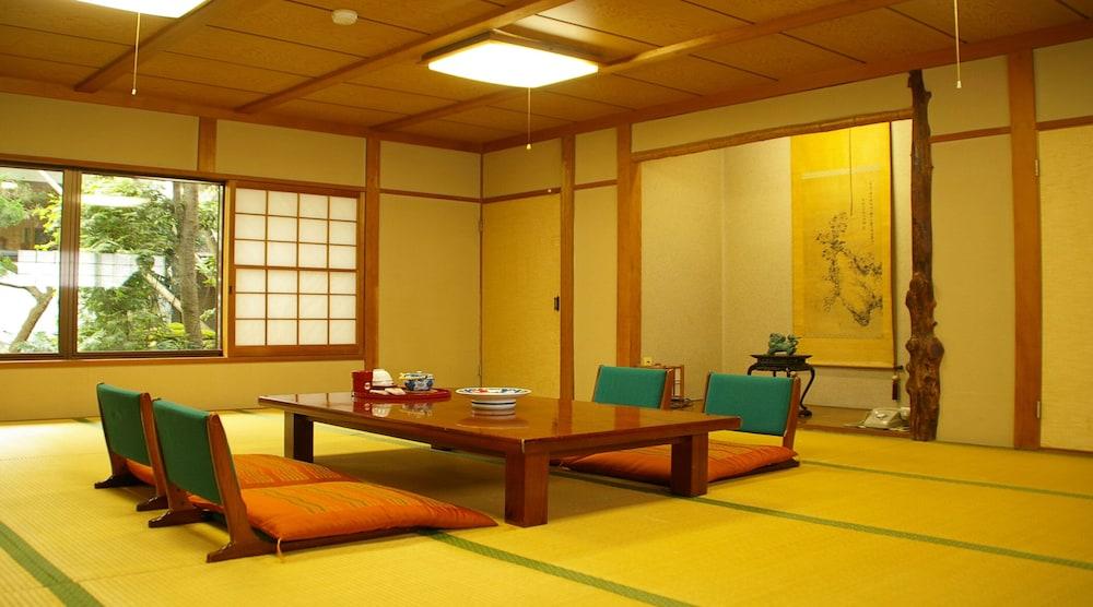 Konpira Onsen Toramaru Ryokan