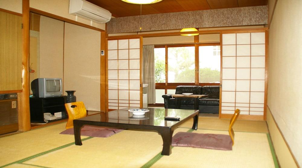 Konpira Onsen Toramaru Ryokan