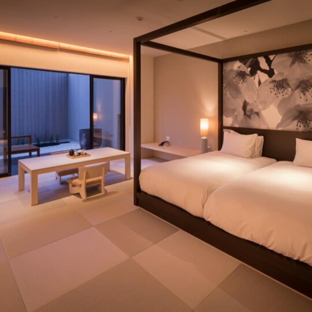 Solest Takachiho Hotel