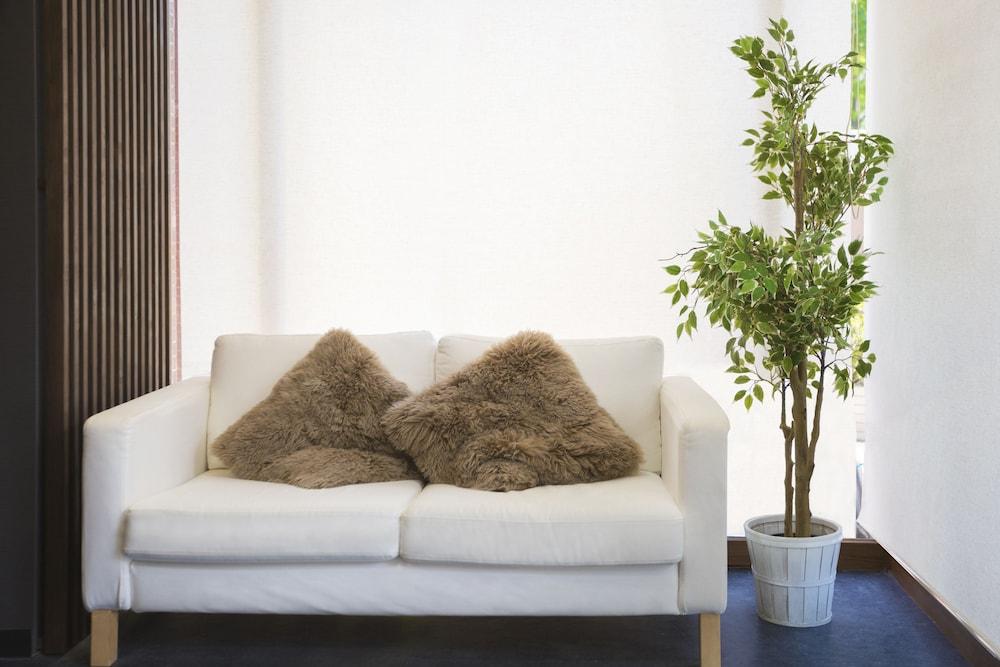 Residence Hotel Hakata 10