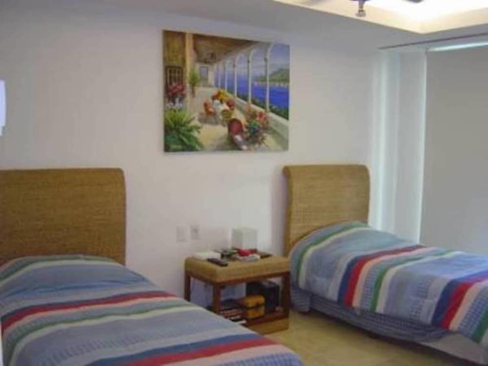 Unlimited Luxury BEGONA'S Condo