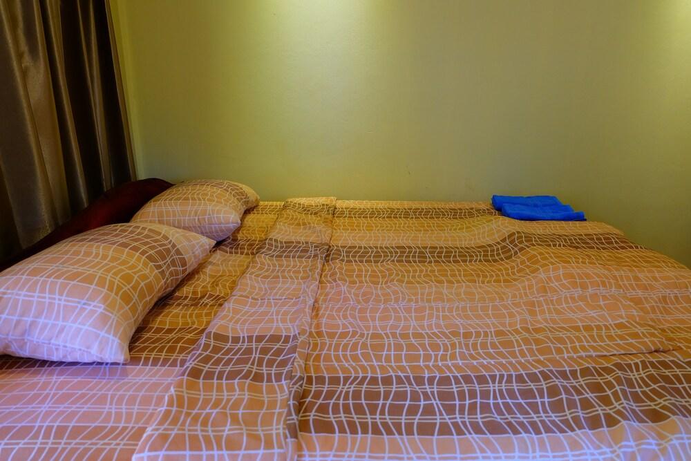 Fahsuai Namsai Baimai Resort