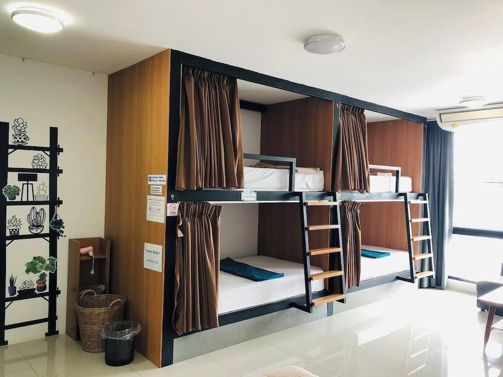 HOMEY-Don Mueang Airport Hostel