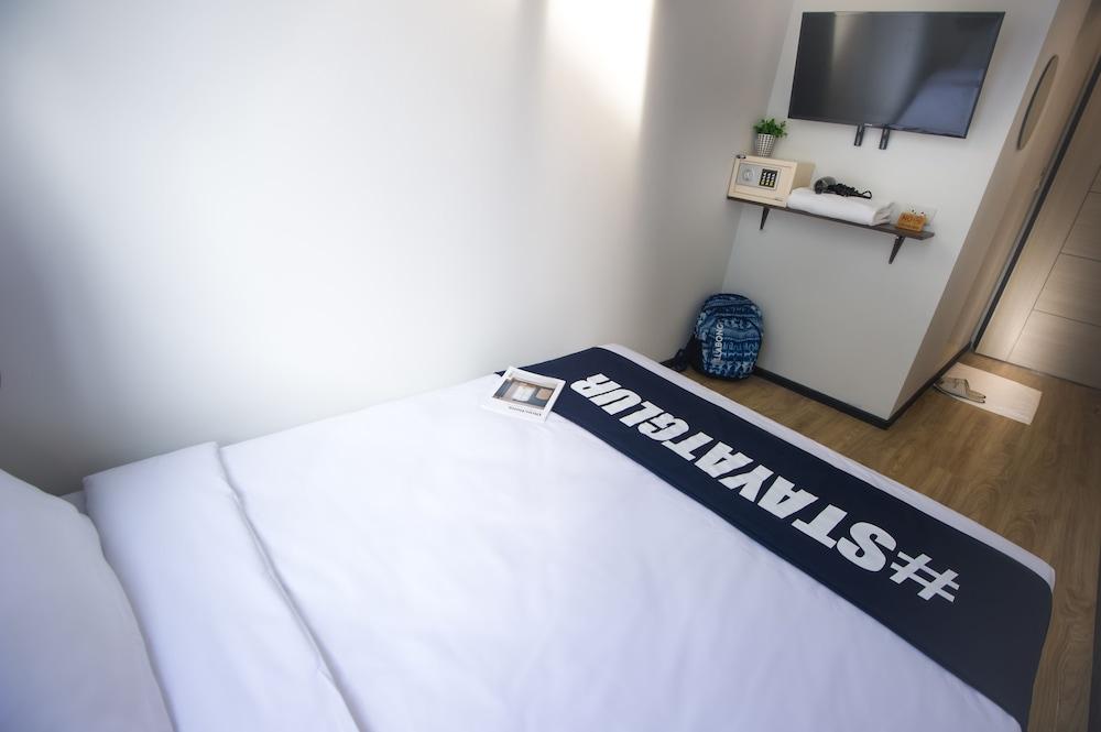 Glur Phuket Patong Beach