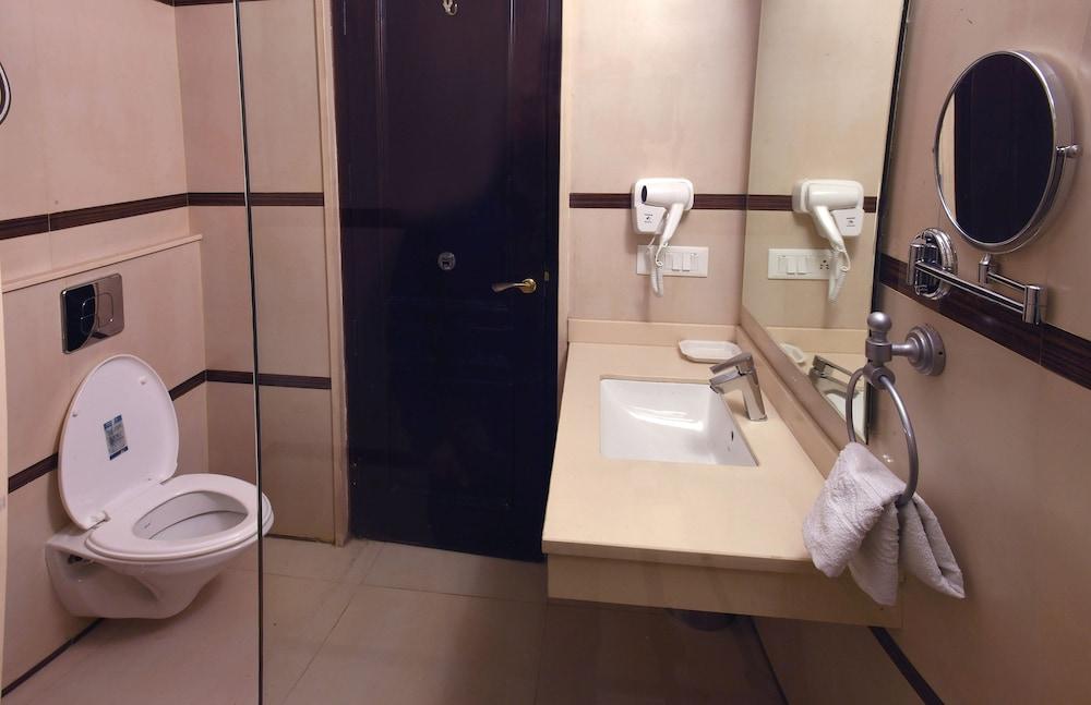 Starz Clarks Inn Mussoorie