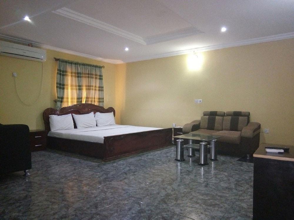 New Gate Lodge & Hospitality Ltd