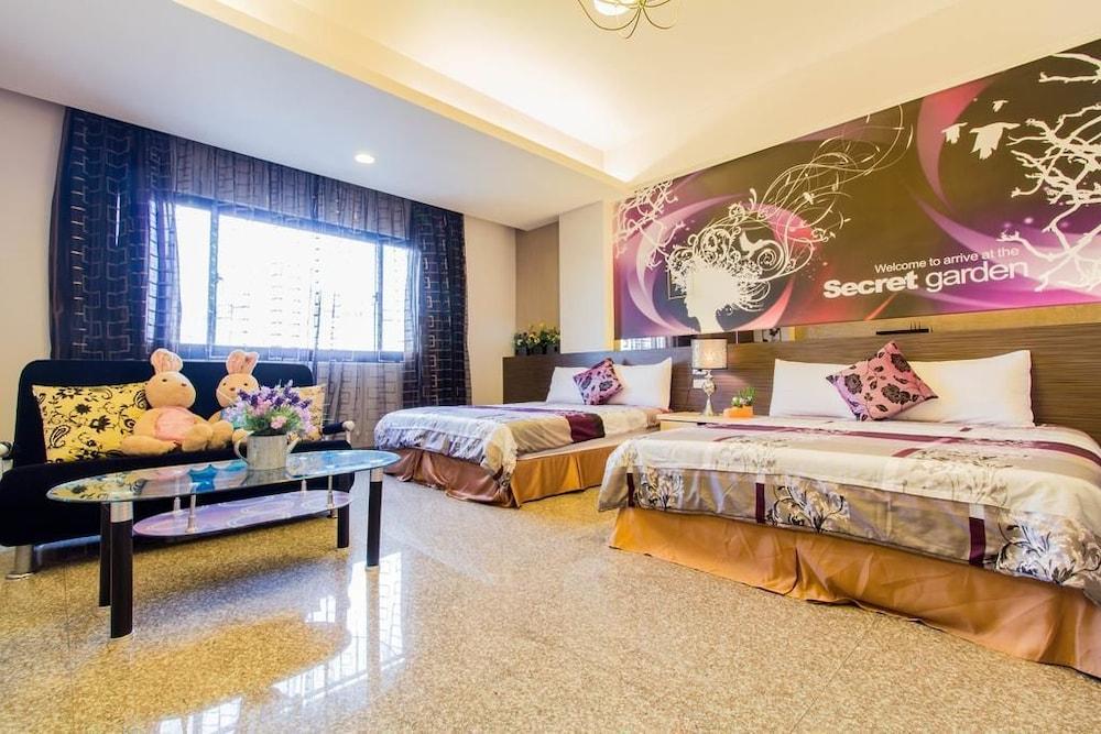 Flower Bed and Breakfast