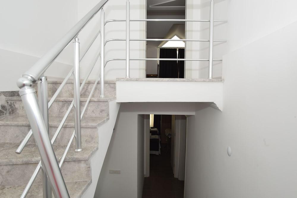 Lighthouse Alexa Villas