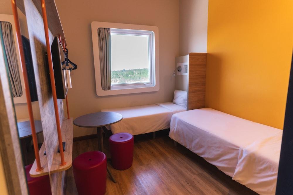 Ibis Budget - Circuito da Fé