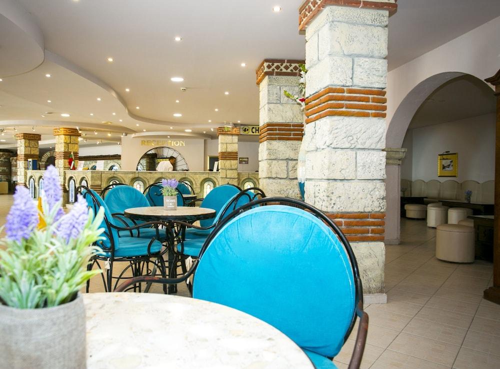 Royal Villas Elenite - All Inclusive