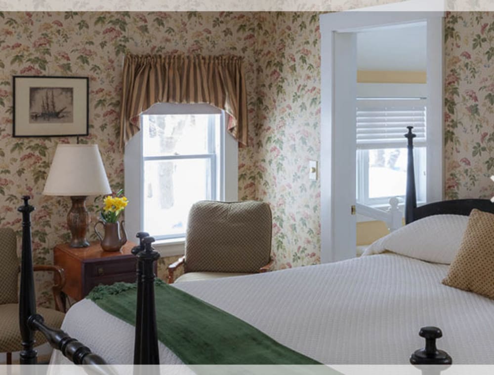 Dockside Guest Quarters & Restaurant