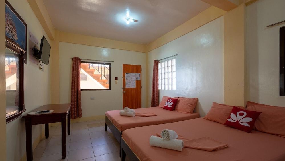 Buena Lynne's Lodging