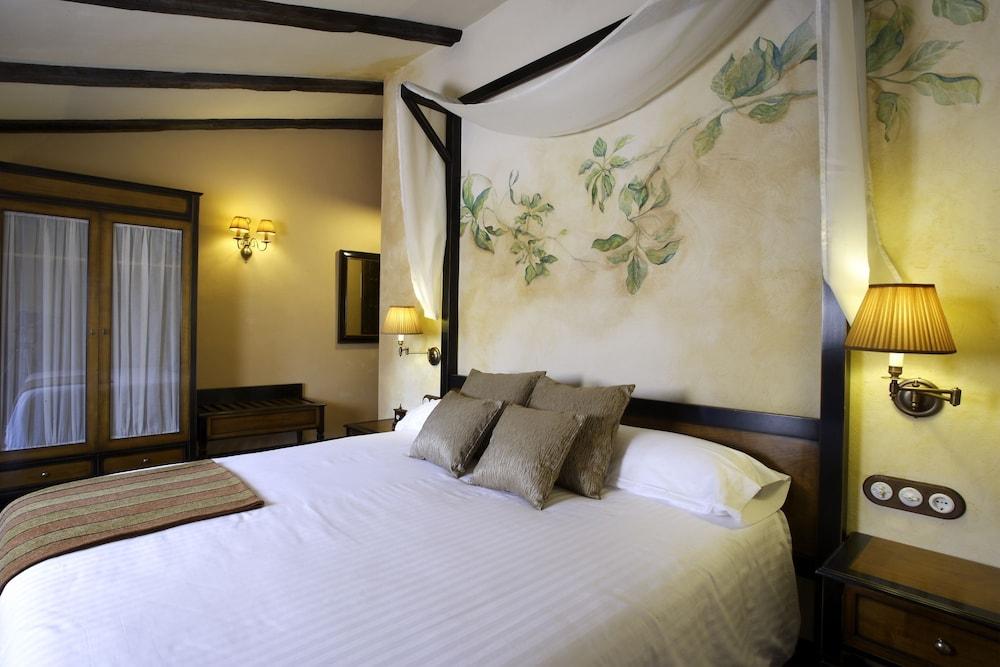 Hotel Rural Los Anades