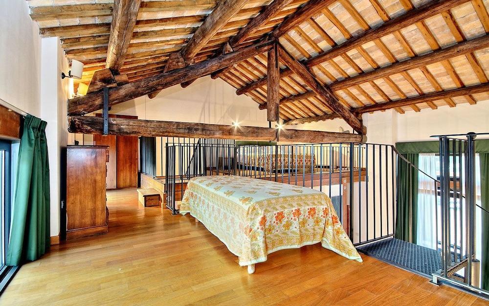 Casale Doria Pamphilj