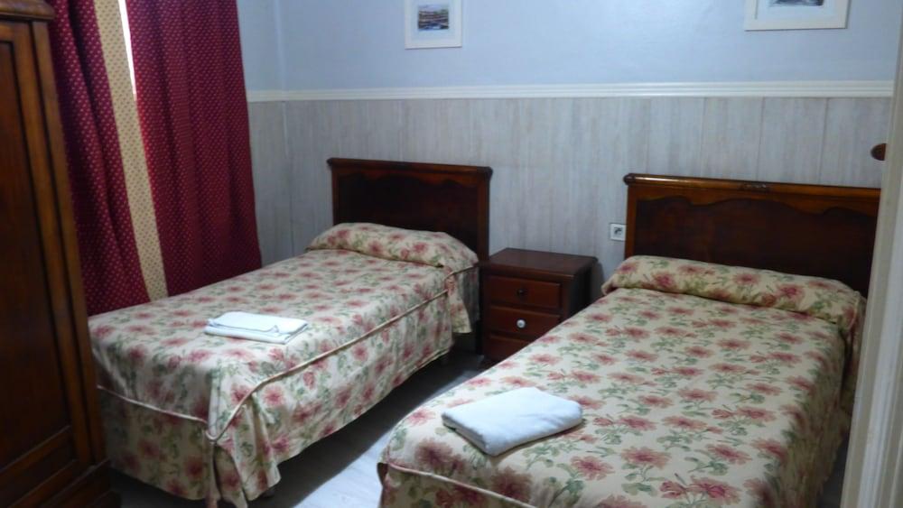 Pensión Santa María