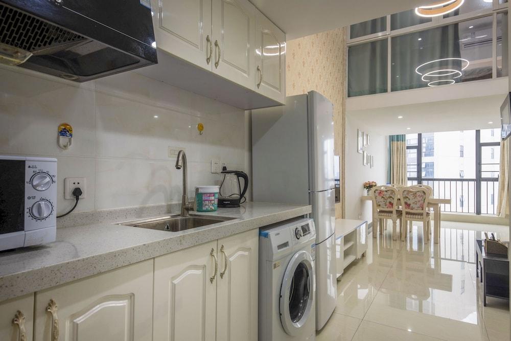 Kun Jiang Service Apartment Chimelong