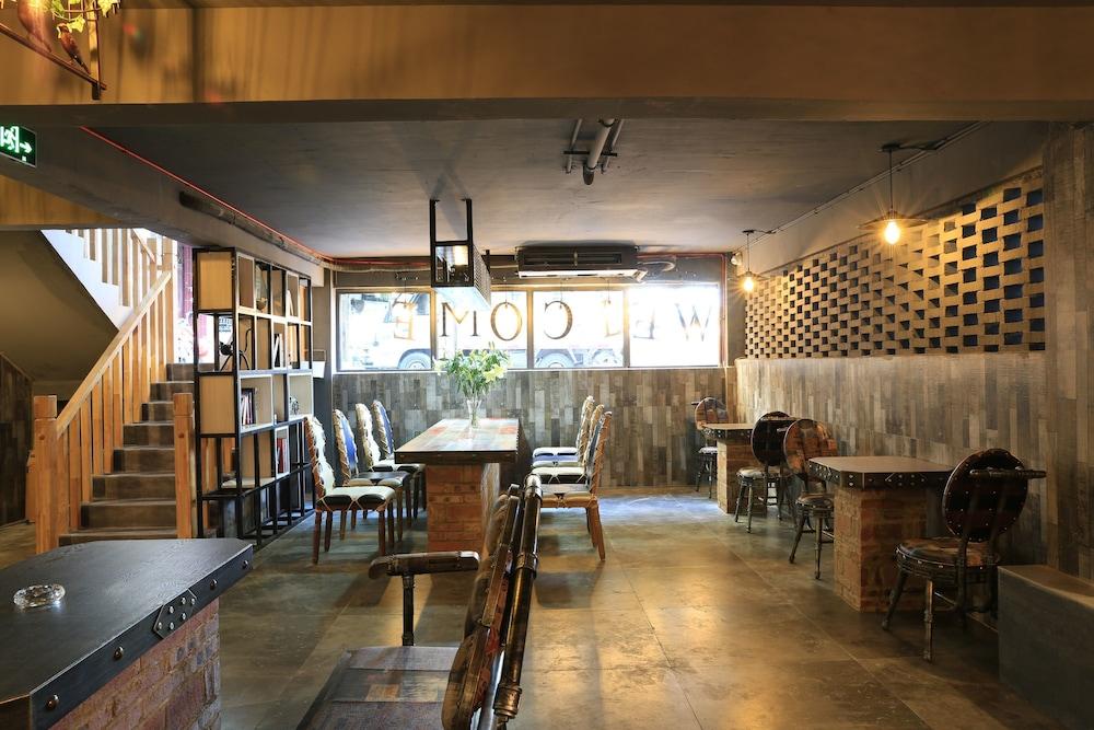 Guilin Lakeside Yige Hotel