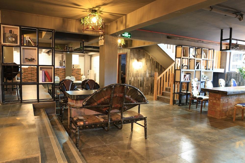 Guilin Lakeside Yige Hotel