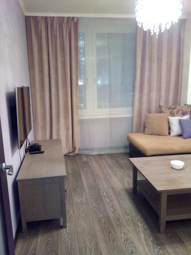 Lakshmi Apartment Novy Arbat 1k