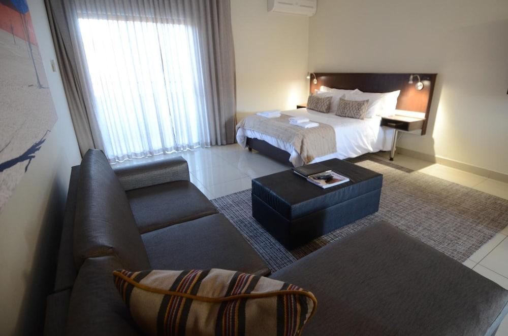 Hillside Executive Accommodation