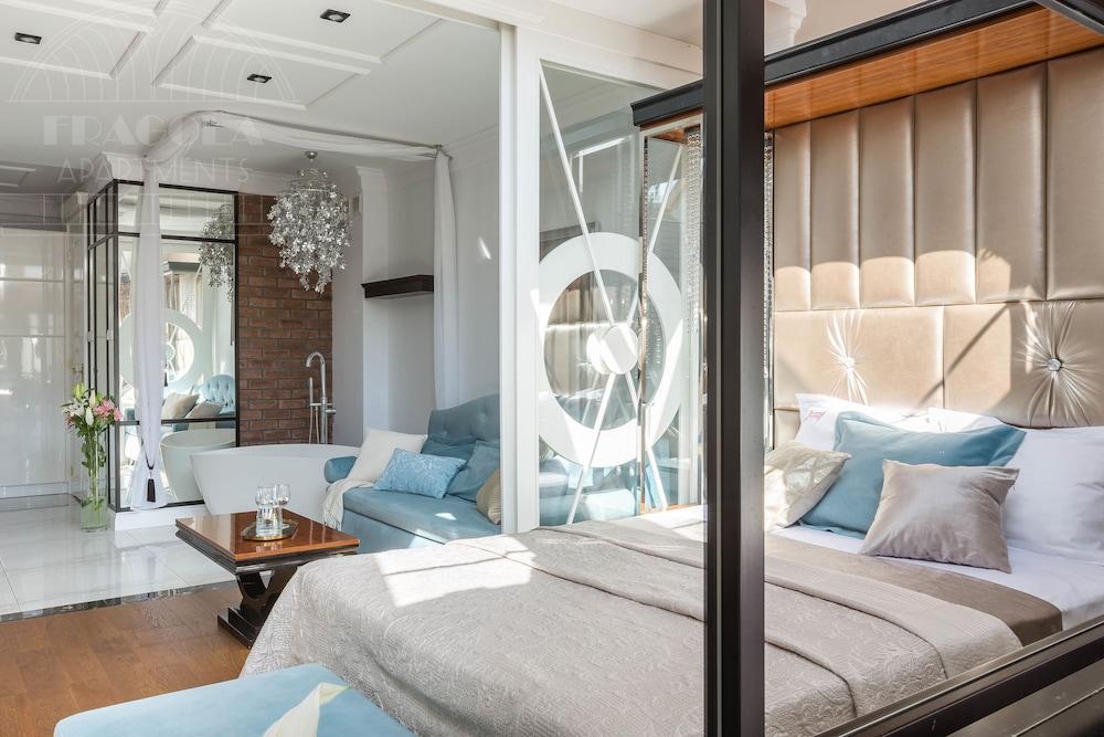 Fragola Apartments Old Town