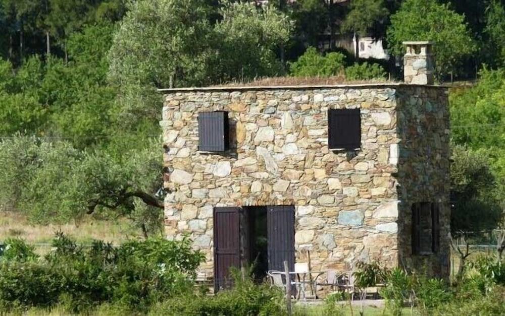 A Casa Di L'Amanduli