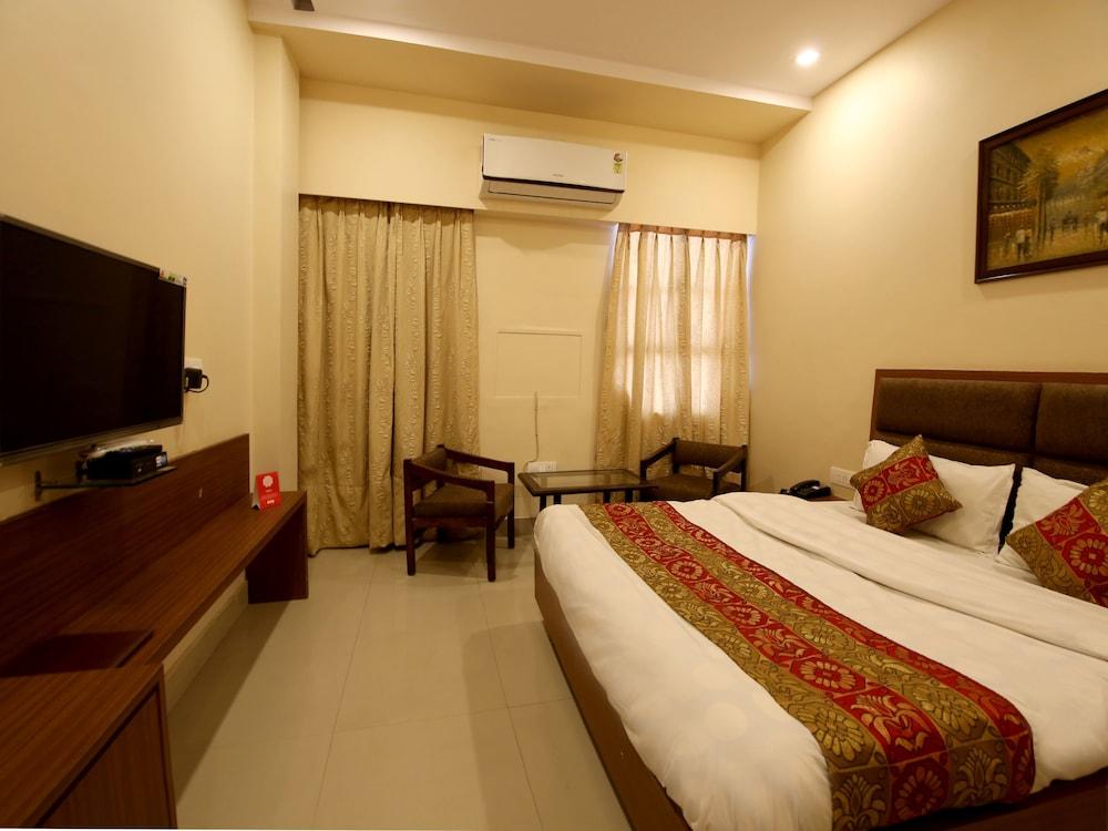 OYO 9757 Hotel Siddharth