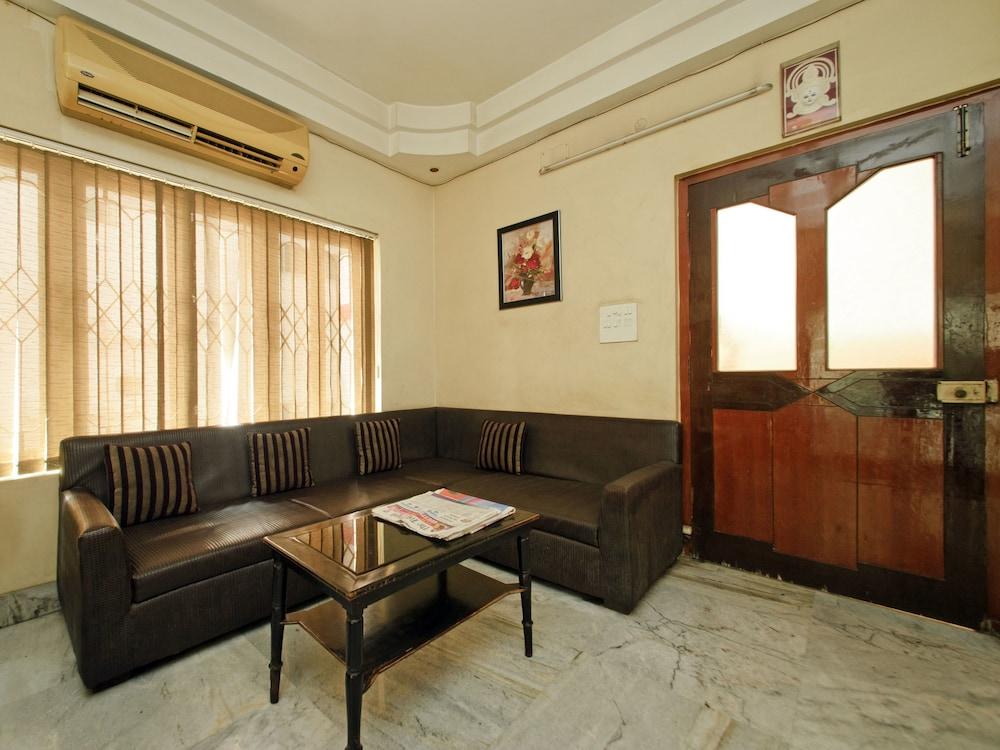 OYO 3573 Salt Lake Sector 2