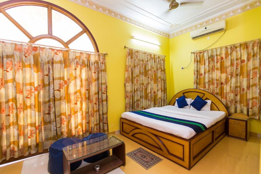 OYO 6729 Landmark AB Block