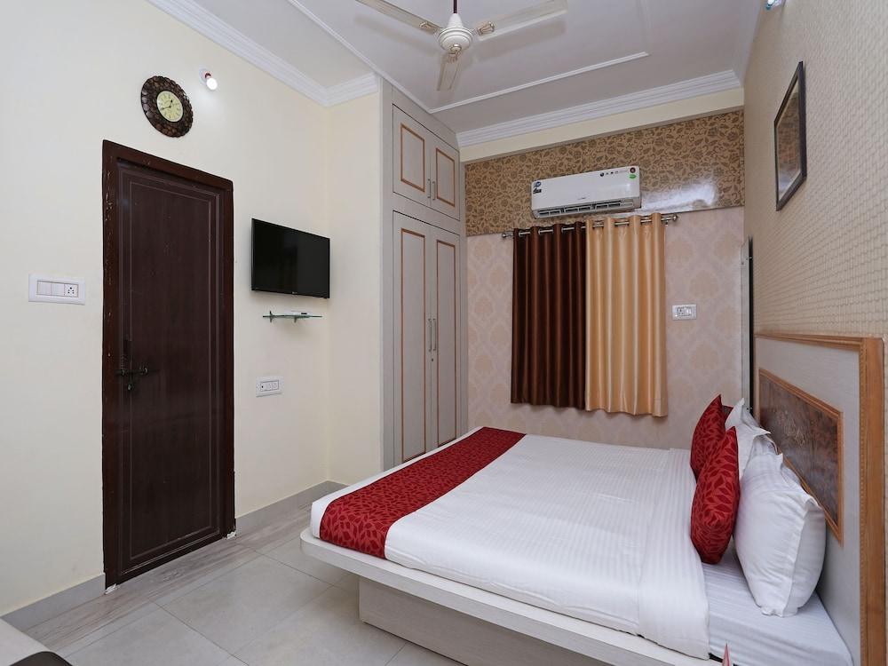 OYO 10104 Radhika Resort