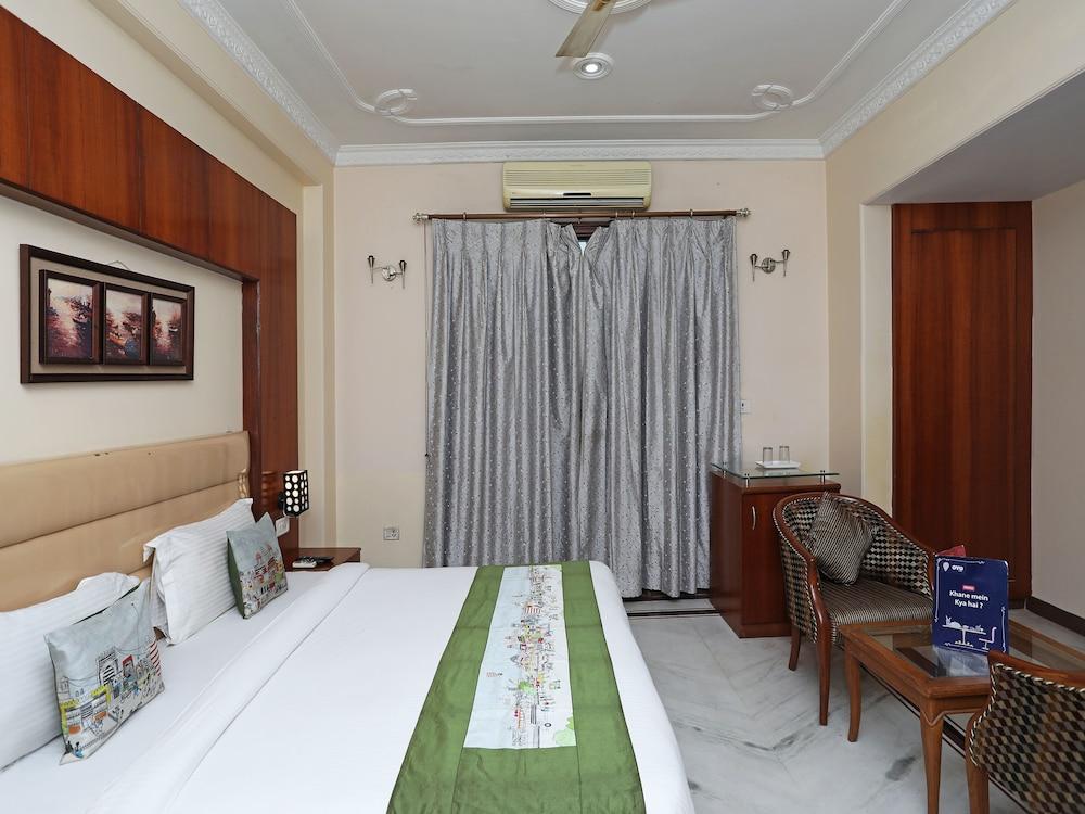 OYO 2801 Magnate Hotel