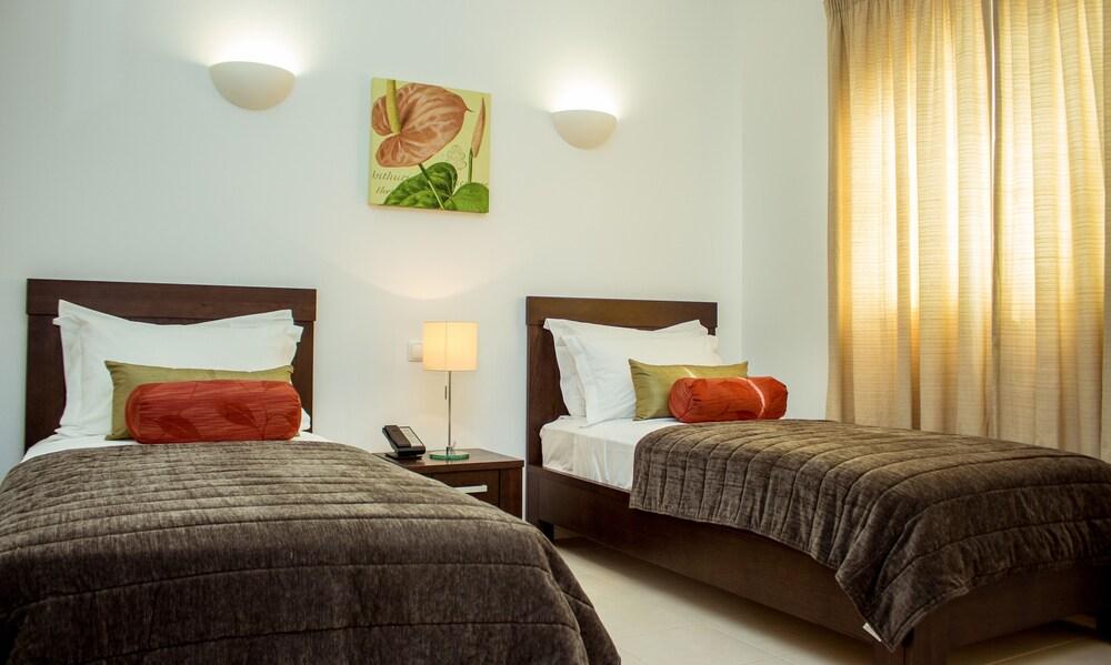 Tortuga Beach Resort Apt.362