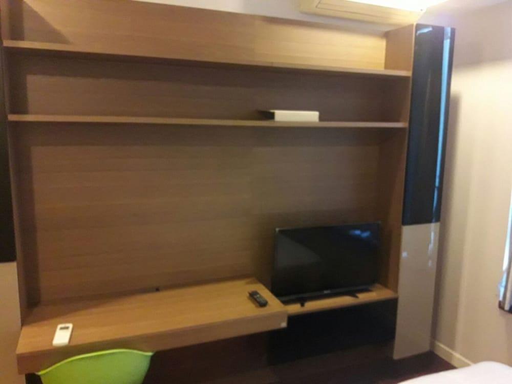 High Floor near Petchaburi MRT