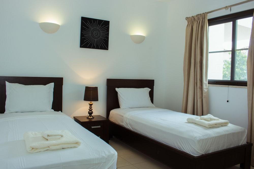 Tortuga Beach Resort Apt. 276