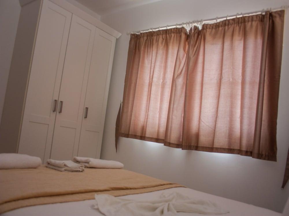 AJP Holidays - Tortuga Beach Resort 487