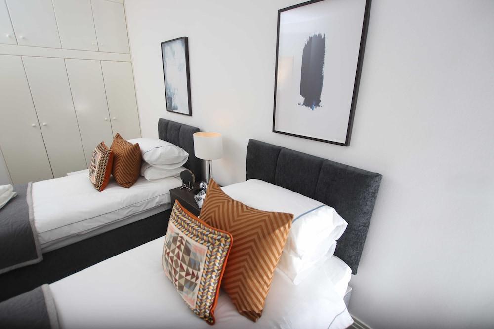 Upton Road Apartments